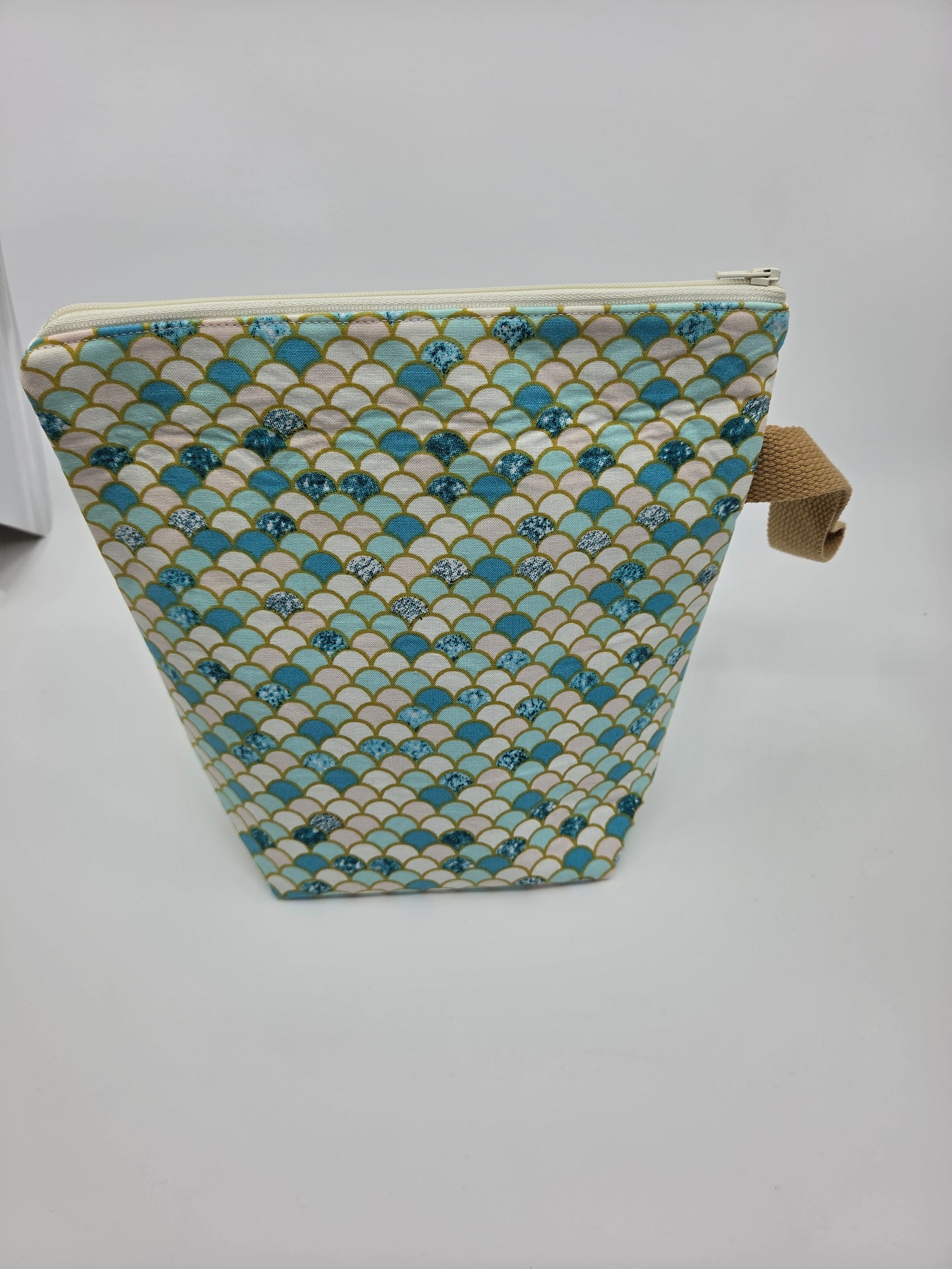 Mermaid bag with side handle